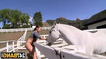 Xxxhors Girl - Xvedio animal girl xxx horse xxx hors xvideos porn